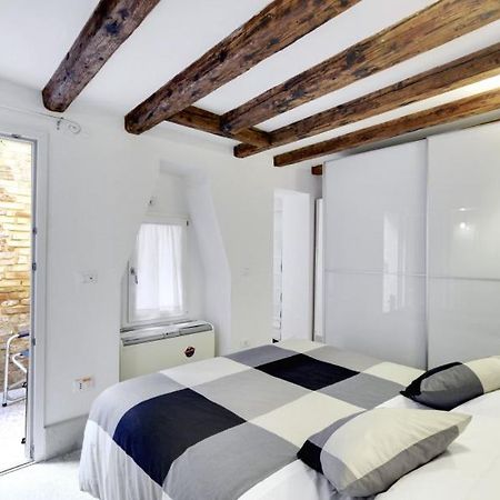 Cozy Apartment Up To 4 In Biennale Giardini By Bricola Apartments Venice Ngoại thất bức ảnh